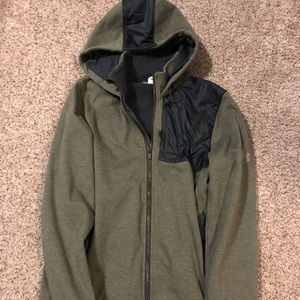 Men’s underarmour jacket